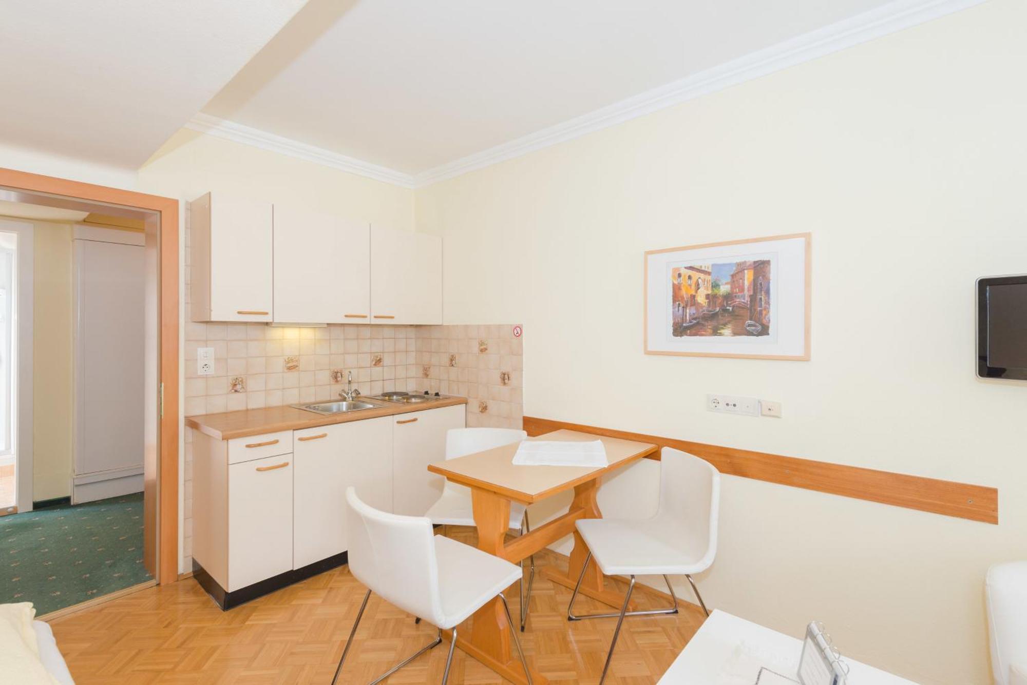 City Life 3 By Alpenidyll Apartments Schladming Ngoại thất bức ảnh